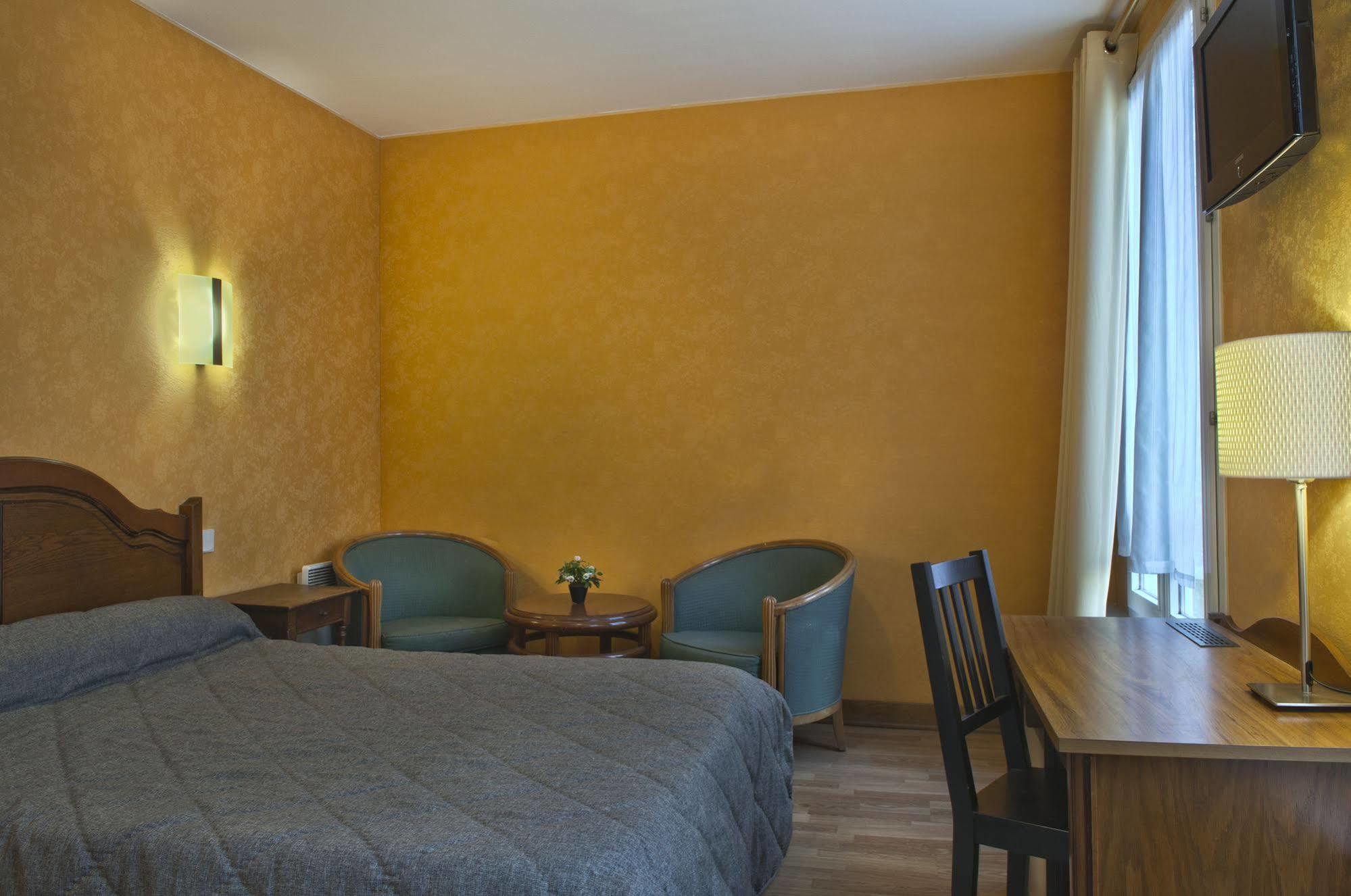Hotel Du Commerce Paříž Exteriér fotografie